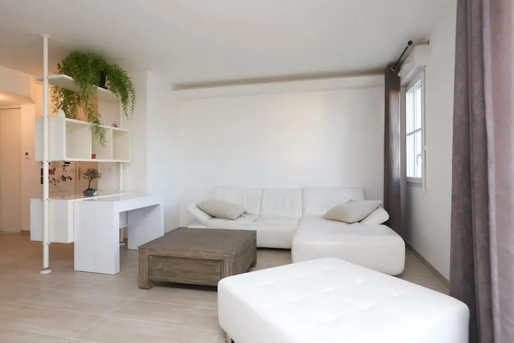 Comfortable Flat 15 Min From Paris Wissous