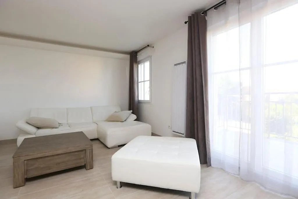 Comfortable Flat 15 Min From Paris Wissous
